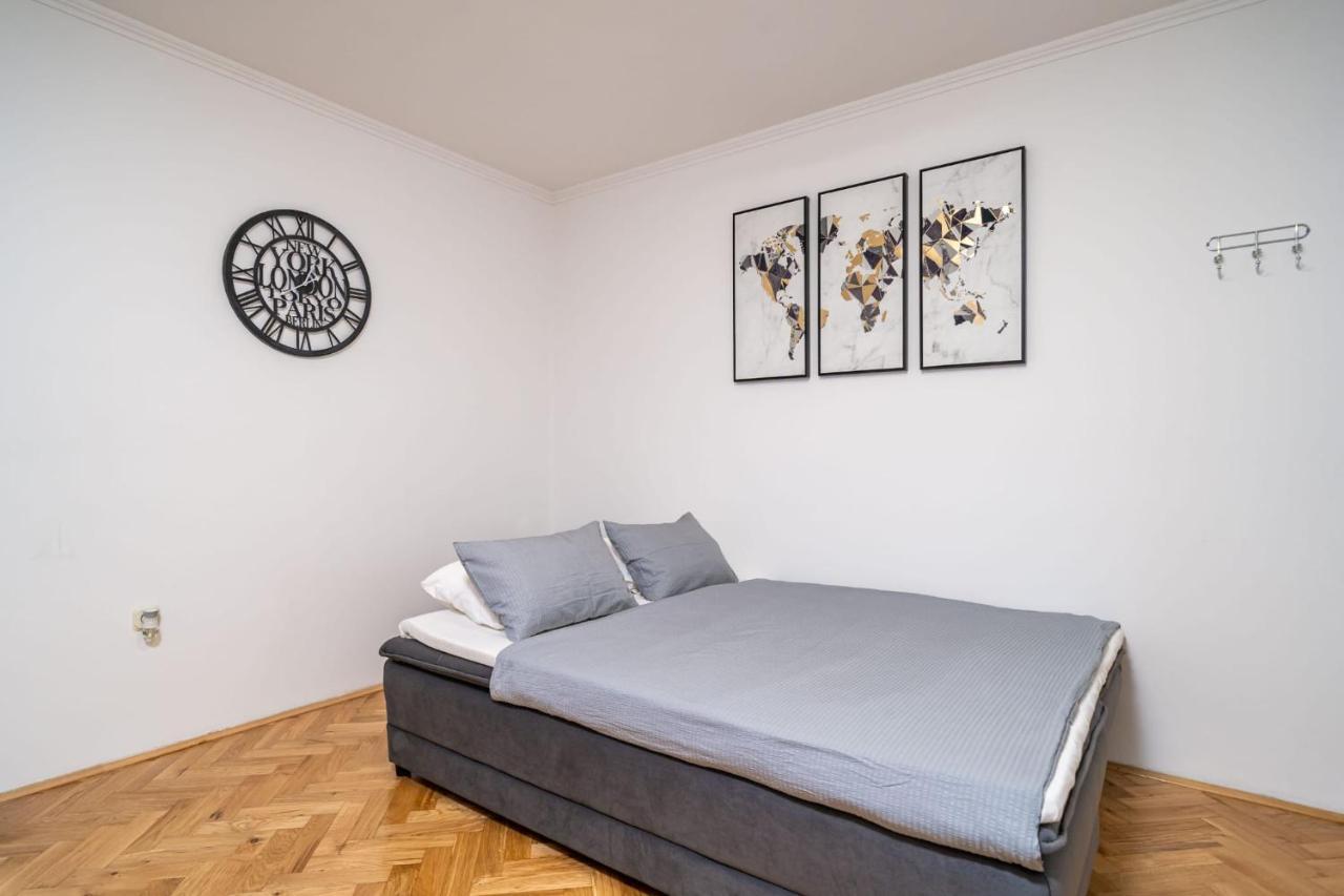 Apartman Knego With Parking دوبروفينك المظهر الخارجي الصورة