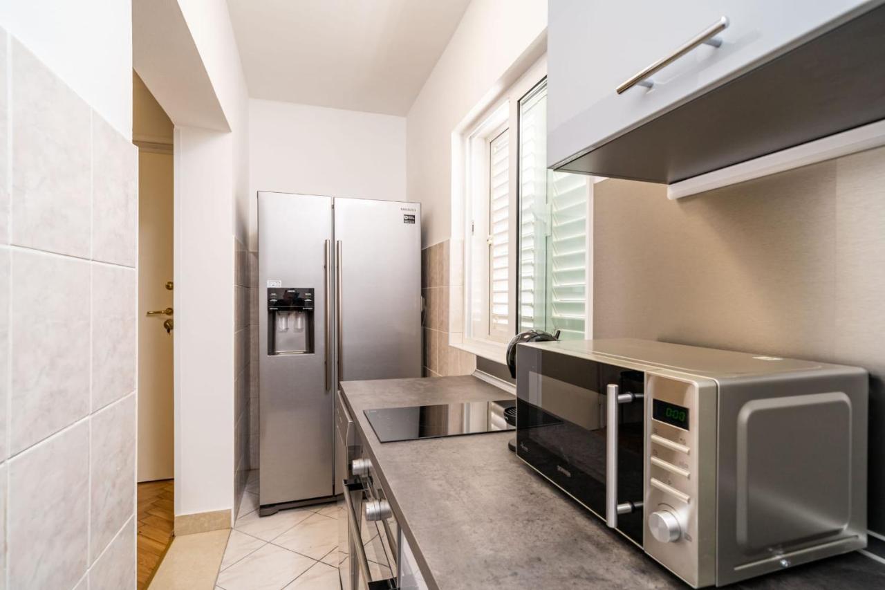 Apartman Knego With Parking دوبروفينك المظهر الخارجي الصورة