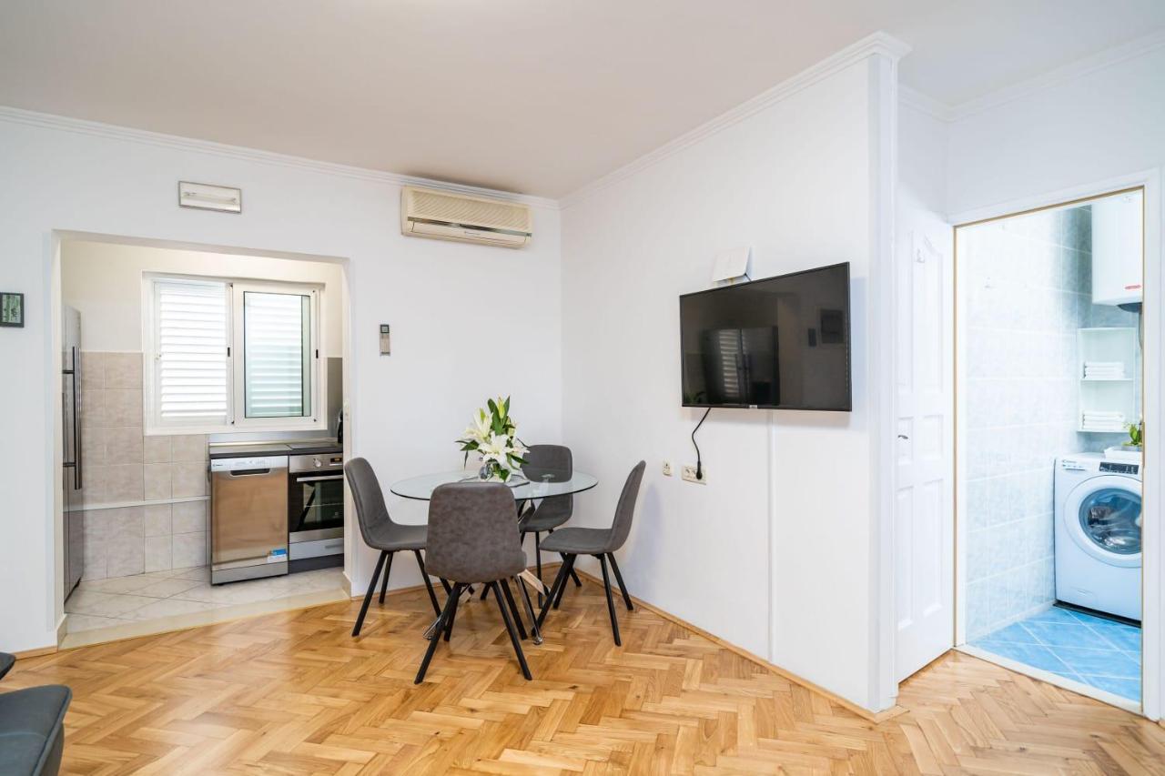 Apartman Knego With Parking دوبروفينك المظهر الخارجي الصورة