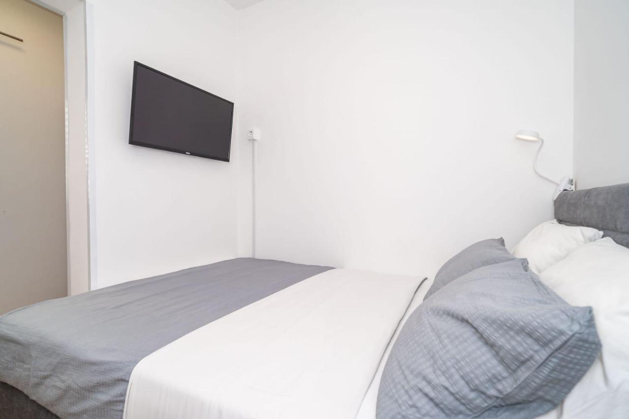 Apartman Knego With Parking دوبروفينك المظهر الخارجي الصورة